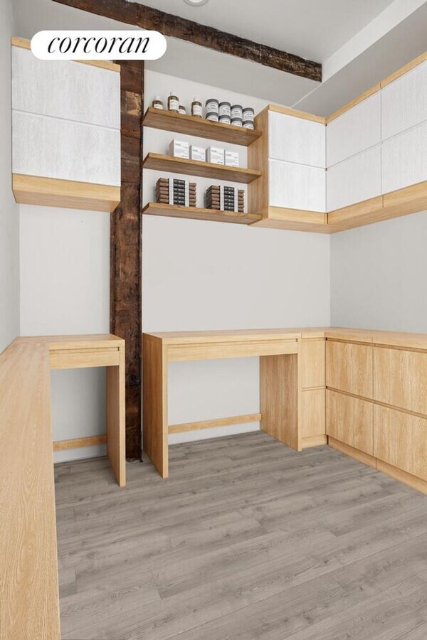 Photo - 960 DeKalb Ave