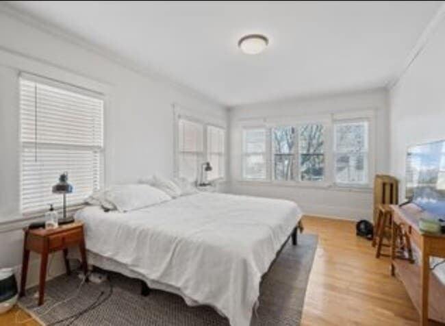 Photo - 715 Grand Ave Unit 2