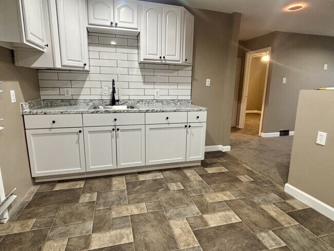 Photo - 19681 Rogge St