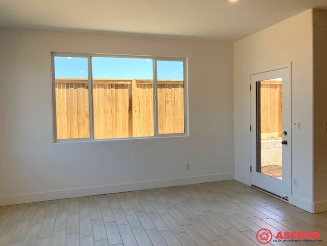 Photo - Brand New Spacious Home Located in Shafter!