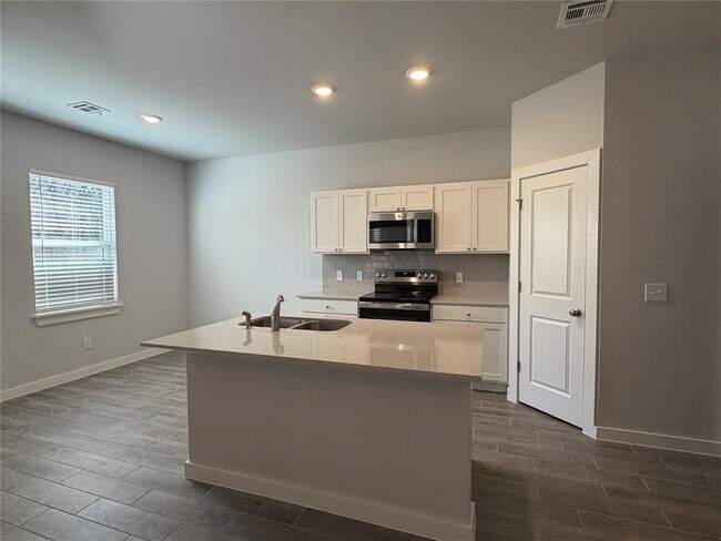 Photo - 17280 SE 164th St