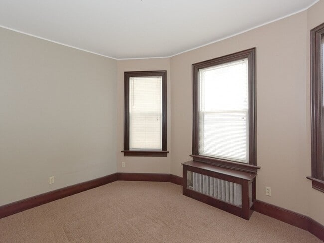 Photo - 546 Mercer St Unit 1