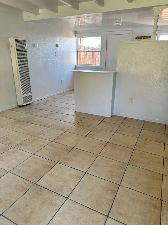 325-335 Jefferson St Unidad 325-1