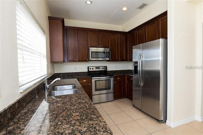 Photo - 3637 Covington Ln