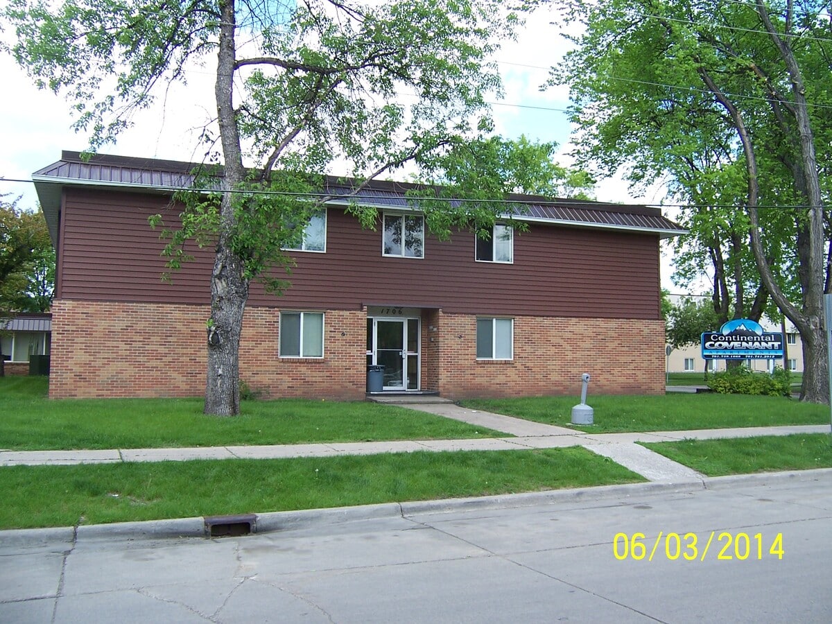 Photo - Continental Covenant Apartments