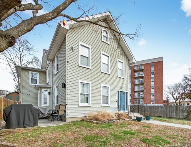 Photo - 24 E Park Pl