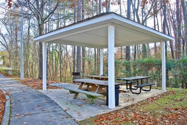 Photo - Hodges Creek Apartments Unit 2051-106