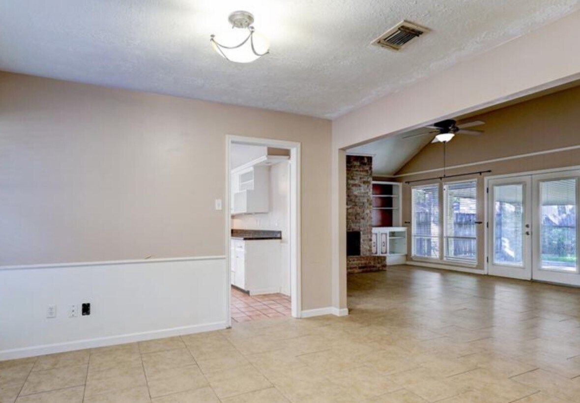 Photo - 735 Talmalge Hall Dr