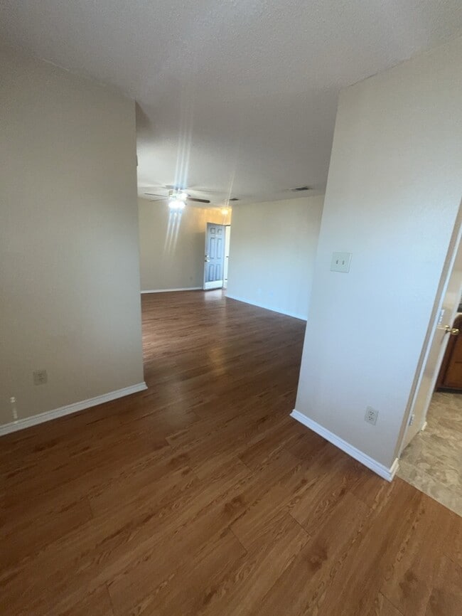 Photo - 2nd floor apartment water included! walking distance to Old town! Easy access to highway!