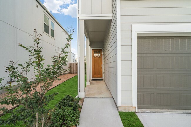 Photo - 11407 Blossom Sq St