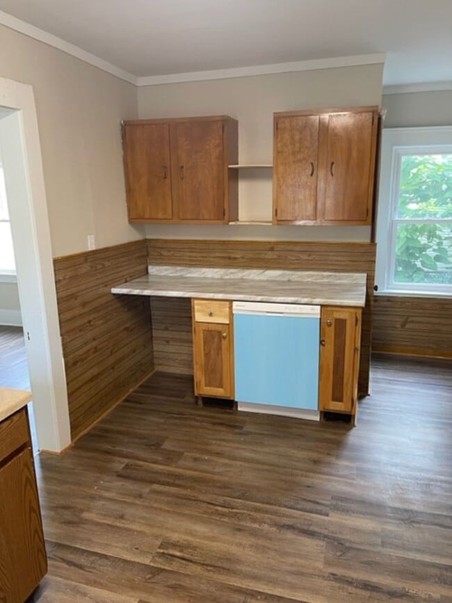 Photo - 3074 Toledo Ave