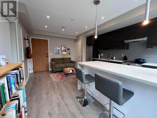 Photo - 1 Market St.