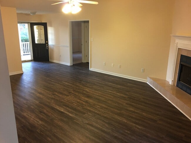 Photo - Beautiful 4br, 2.5 bath home in the Jack Brit school district