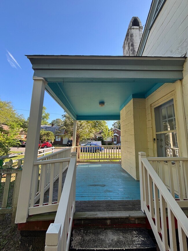 Photo - 1402 E 51st St Unit 1