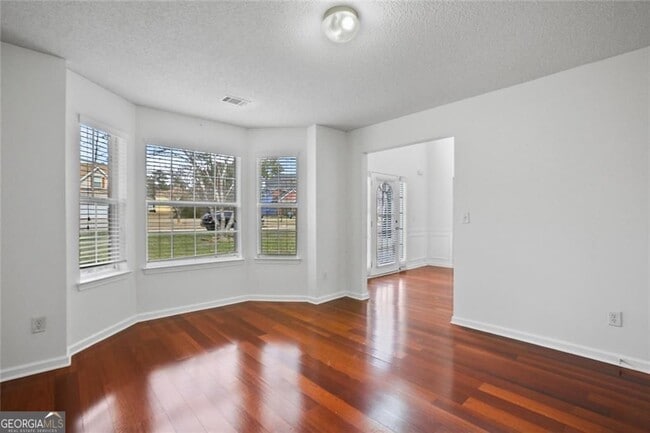 Photo - 197 Kyndal Dr