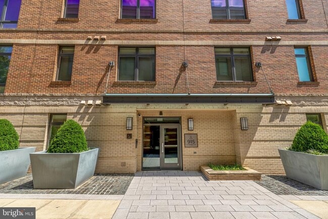 Photo - 915 N Patrick St Unidad 407