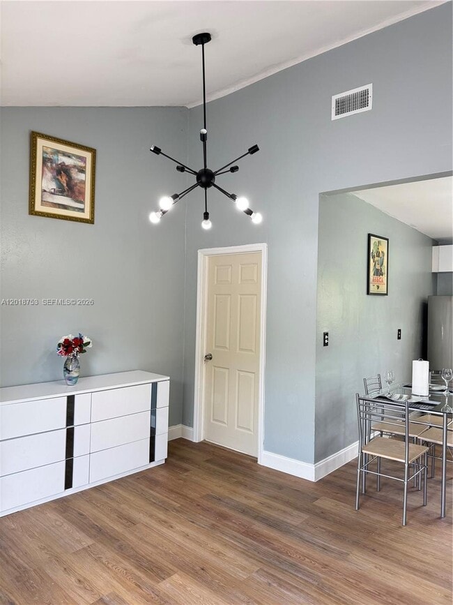 Photo - 414 NW 60th Way Unidad 2