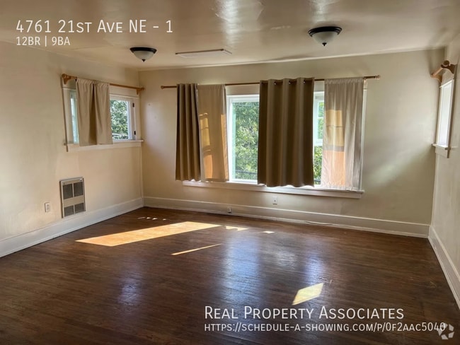 Building Photo - 4761 21st Ave NE Rental