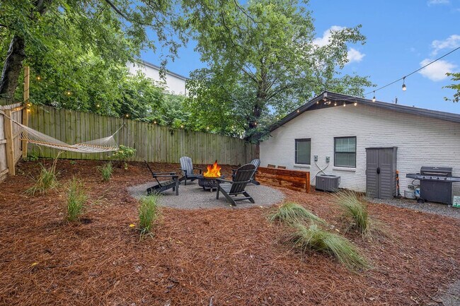 Photo - 1105 Wade Ave Unidad ID1043937P