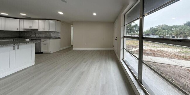 Photo - 3011 N 43rd St