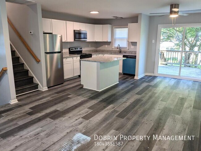 Photo - 1128 S Randolph St