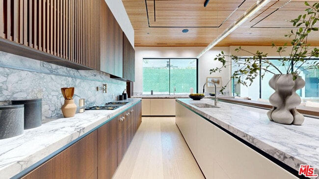 Photo - 12227 Tweed Ln