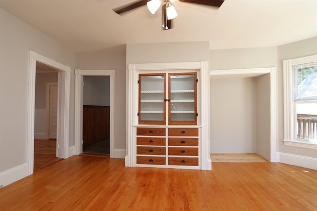 Photo - 781 Beech St Unit 1