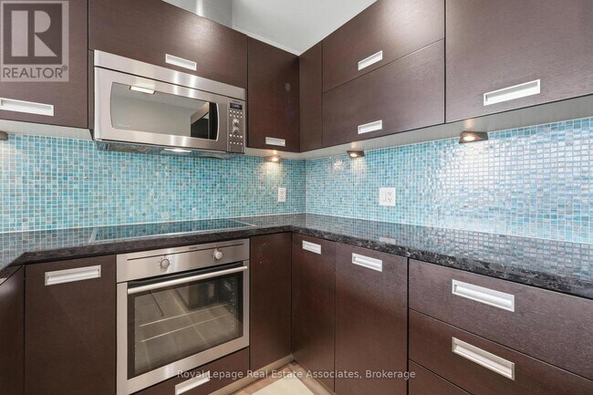 Photo - 90 Park Lawn Rd Unit 2116