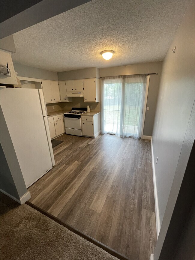 Woodward Duplex Rental House Rental in Wyoming, MI