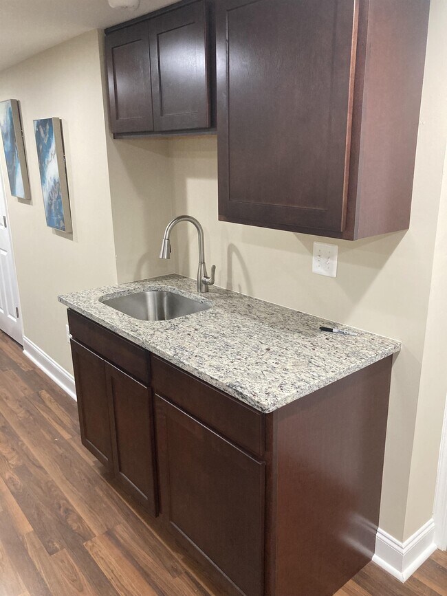 Photo - 4058 Edgewood Rd