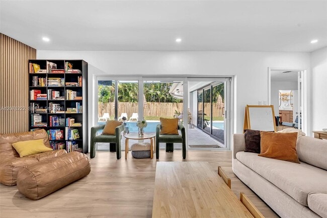 101 SW 75th Ave