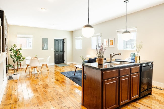 Photo - 400 E 13th St Unit ID1056132P