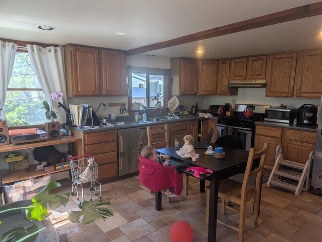 Photo - 125 1/2 Spring St