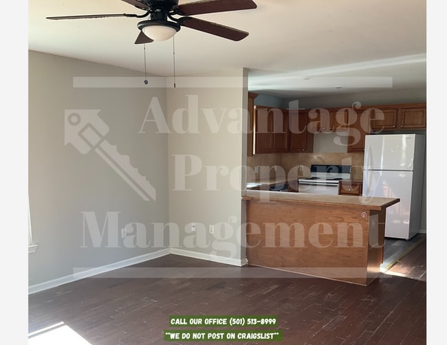 Photo - 801 St Vincent St