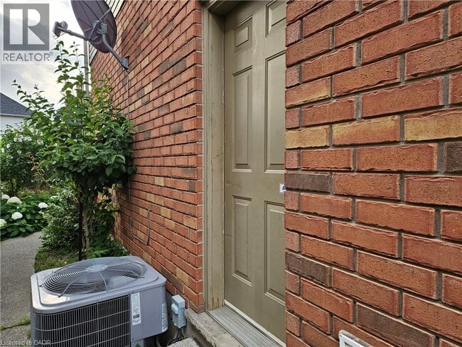 Photo - 88 Lowinger Ave
