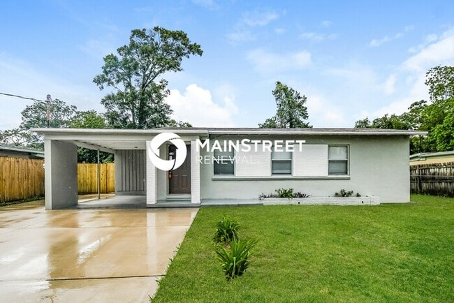 Building Photo - 3 Bedroom Pet-Friendly Home in JACKSONVILLE, FL with Main Street Renewal