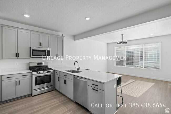 Photo - 15524 Trumpet Ln