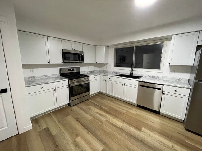 Photo - 1310 21st Ave S Unit 201