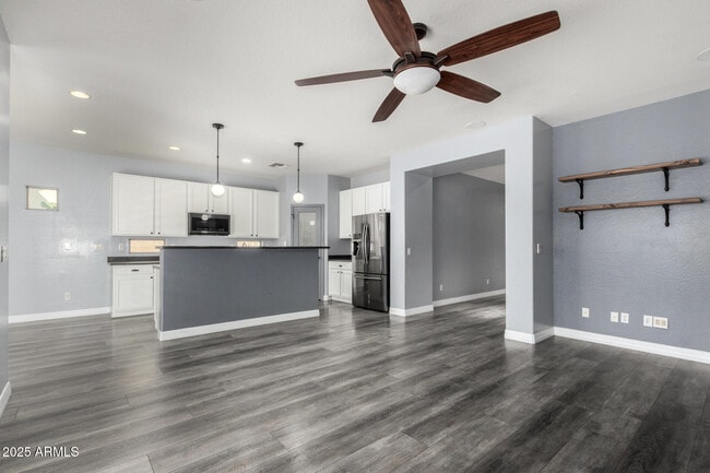 Photo - 4196 N 157th Ave