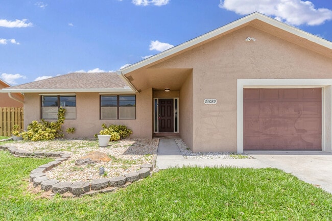 Building Photo - 23089 SW 55th Ave