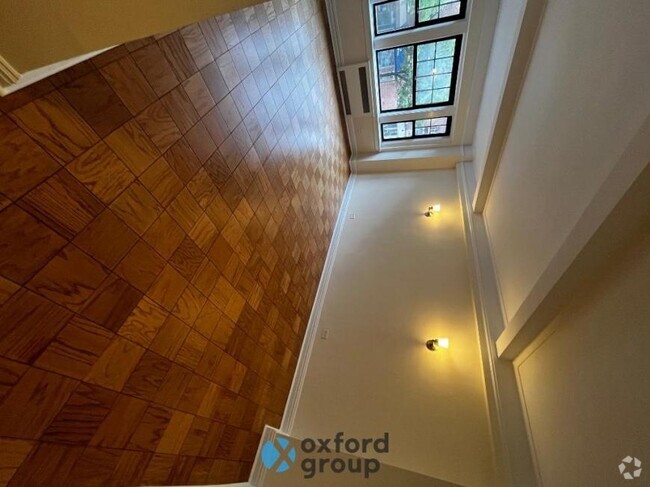 Building Photo - 1 bedroom in NEW YORK NY 10014 Unit 2G Rental