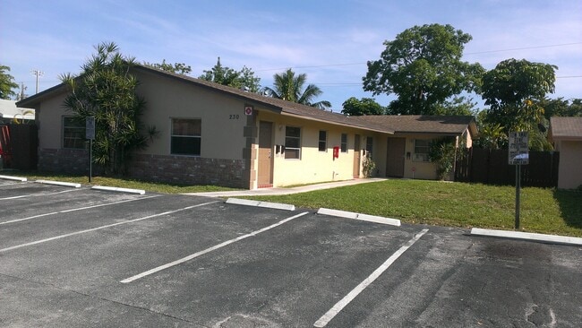 230 NE 41st St Unidad 3
