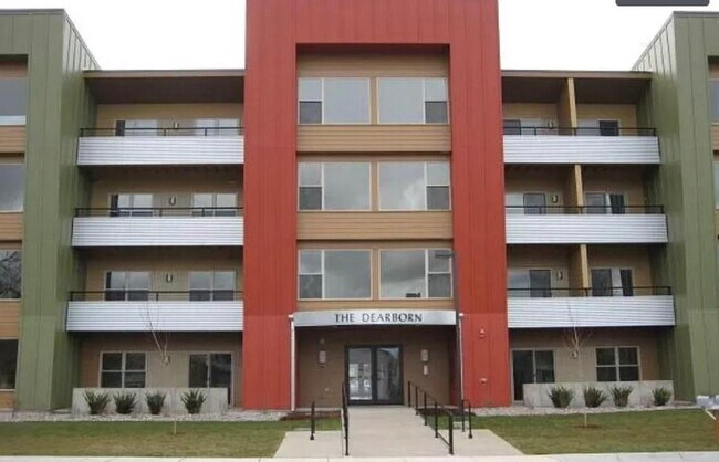 Hermoso edificio, ubicaciones increíbles. - 2101 Dearborn Ave Unidad 24 Rental