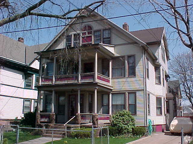 Building Photo - 243 Sherman Ave Unit A Rental