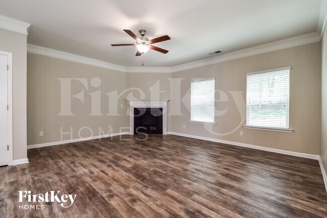 230 Hickory Cmns Wy