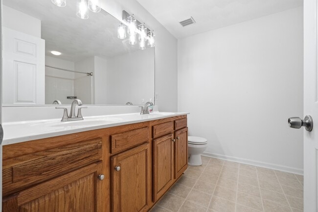 Photo - 3915 Sutter St