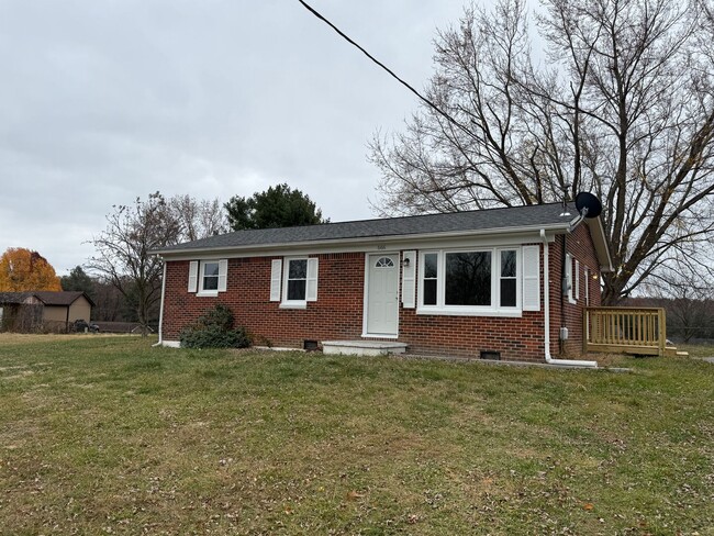 Photo - Dublin Brick home Three Bedroom, One Bathr...
