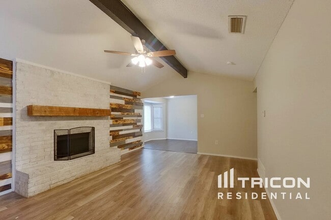 Photo - 6217 Old Mill Cir