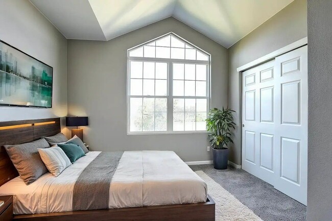 Photo - 2850 W Centennial Dr