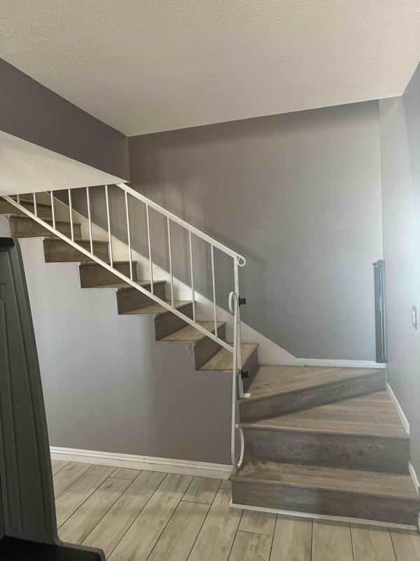 Photo - 580 Chelsea Dr